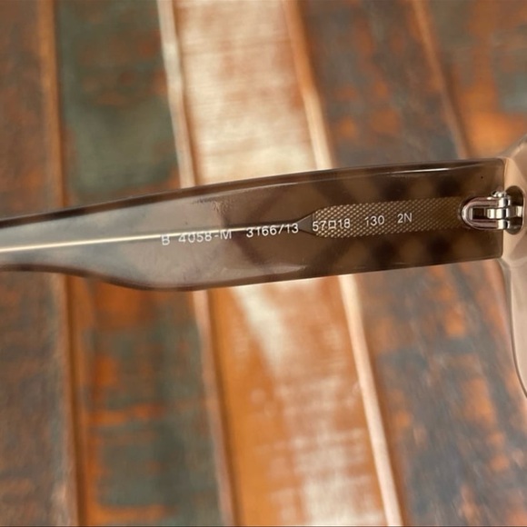 Burberry Sunglasses - Picture 8 of 10